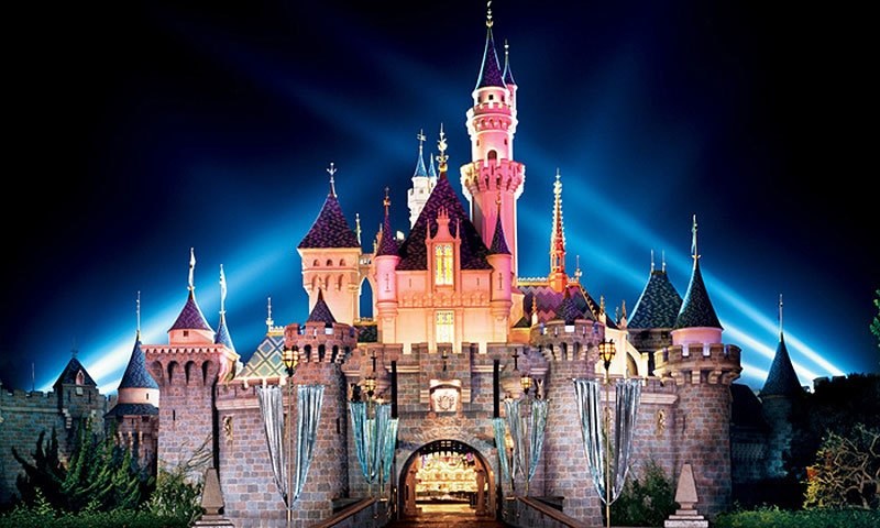 3 Hotels with Park Stay Fly Packages Near ABR Airport