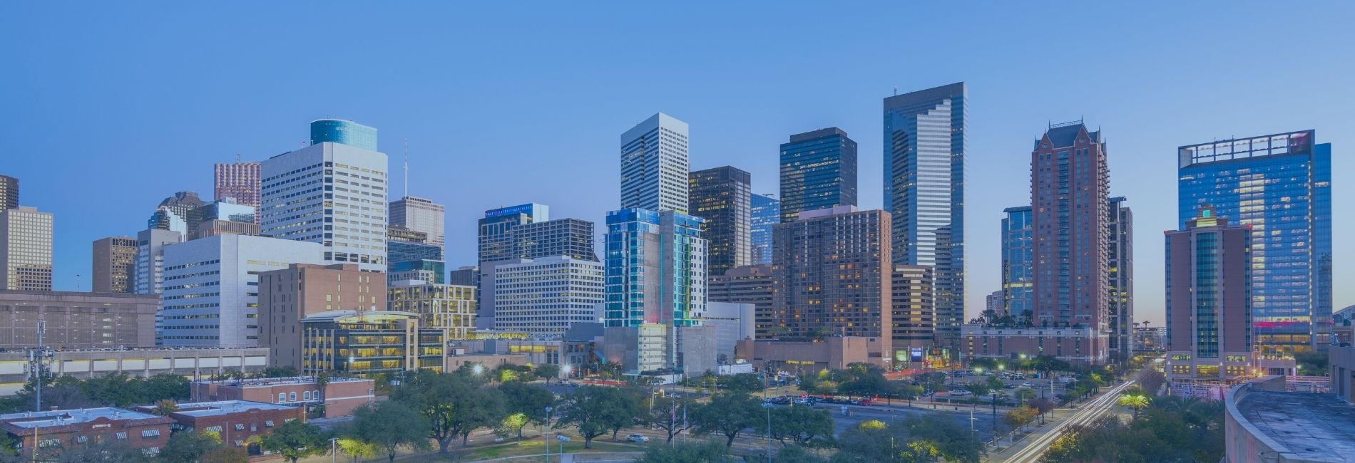 7 Hotels with Park Stay Fly Packages Near HOU Airport