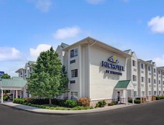 Microtel Inn & Suites by Wyndham Indianapolis Airport , IN 46224 near Indianapolis International Airport View Point 1