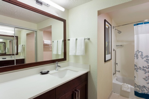 Residence Inn Fort Lauderdale Plantation , FL 33324 near Fort Lauderdale-hollywood International Airport View Point 21