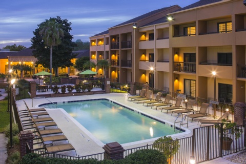 Courtyard by Marriott Orlando Airport , FL 32812 near Orlando International Airport View Point 10