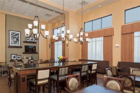 Hampton Inn & Suites Grand Rapids-Airport 28th St , MI 49512 near Gerald R. Ford International Airport View Point 5