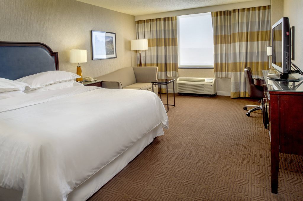 Sheraton Westport Plaza Hotel St. Louis , MO 63146 near Lambert-saint Louis International Airport View Point 13