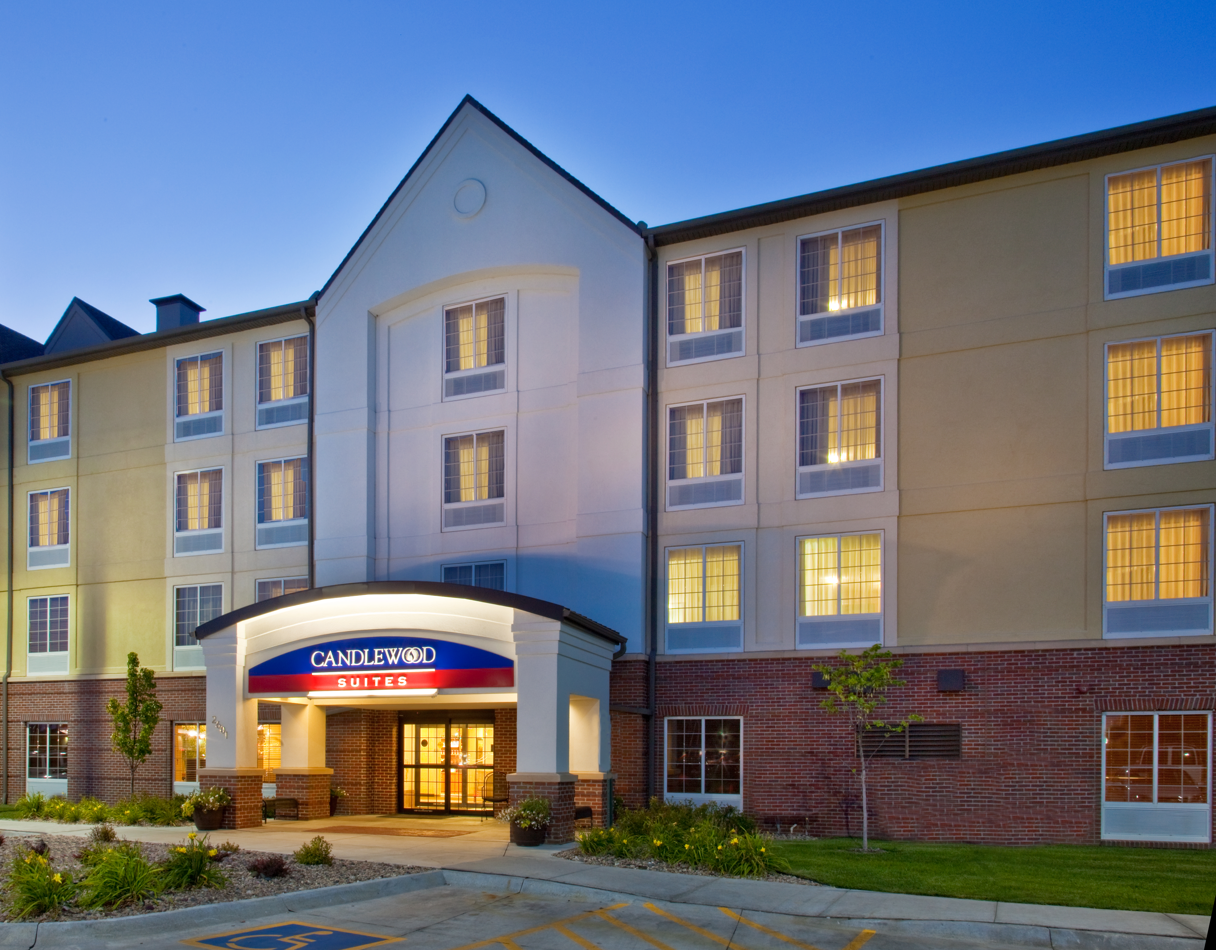 Candlewood Suites Omaha Airport, an IHG Hotel , NE 68110 near Eppley Airfield View Point 5