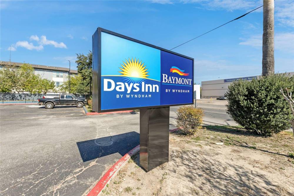 Baymont By Wyndham San Antonio Downtown