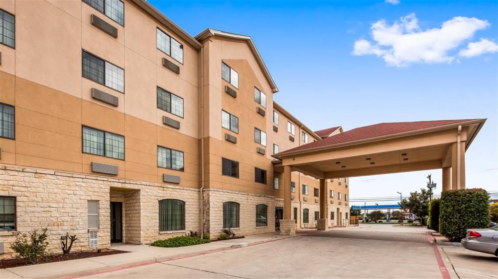 Best Western Windsor Pointe Hotel & Suites-at&t Center