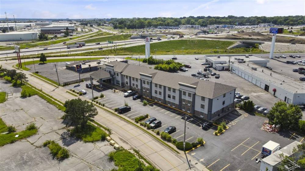 Comfort Inn And Suites St Louis-hazelwood