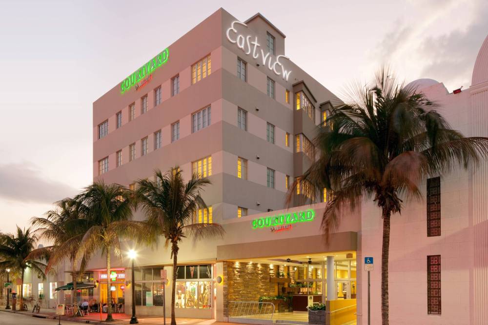 Courtyard By Marriott Miami Beach South Beach