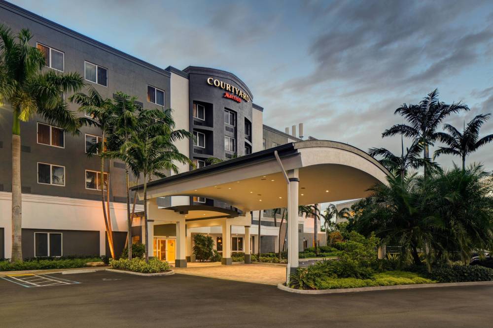 Courtyard By Marriott Miami West/fl Turnpike