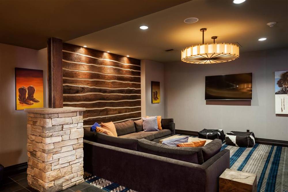 Doubletree By Hilton Billings 4