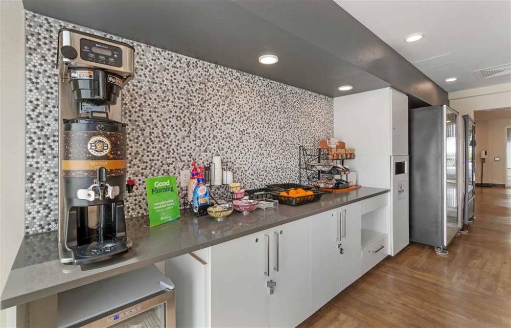 Extended Stay America Premier Miadoral25 5