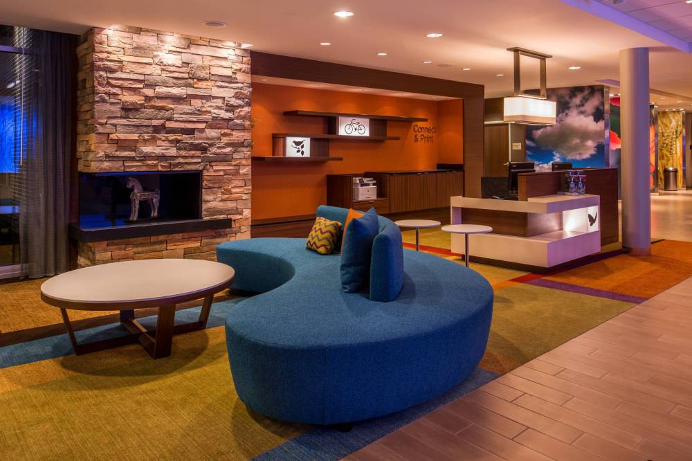 Fairfield Inn And Suites By Marriott St Louis Westport