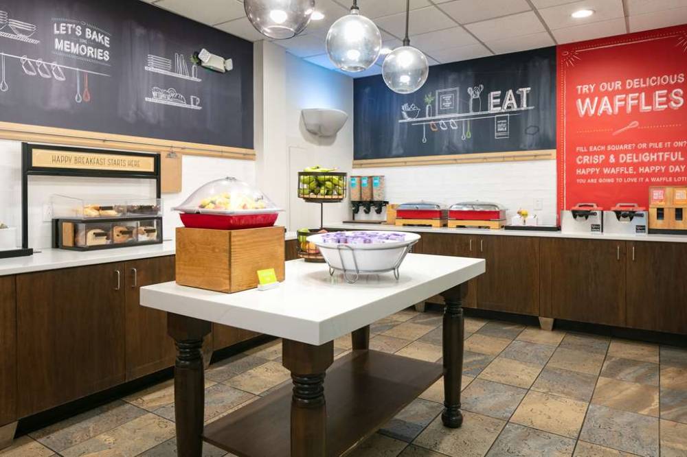 Hampton Inn Council Bluffs 6
