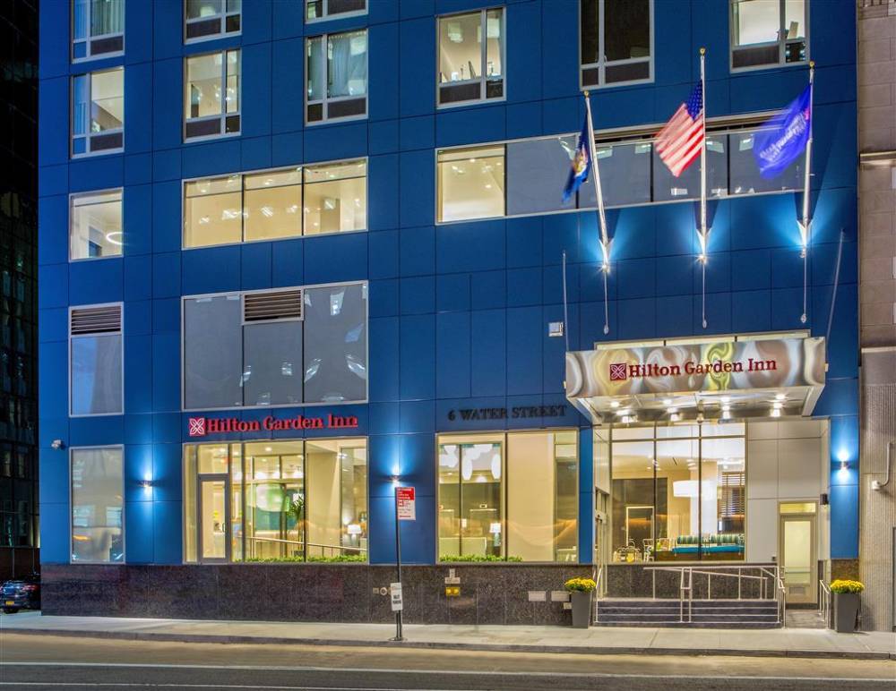 Hilton Garden Inn Financial Center / Ma
