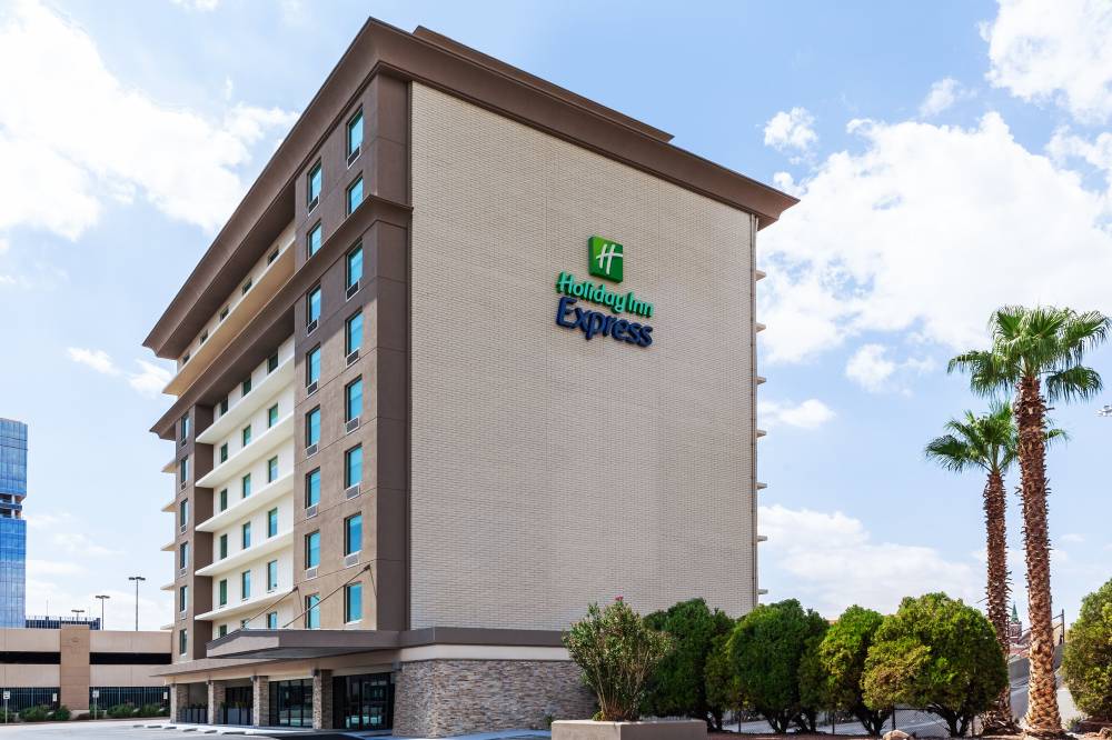 Holiday Inn Exp Downtown 1