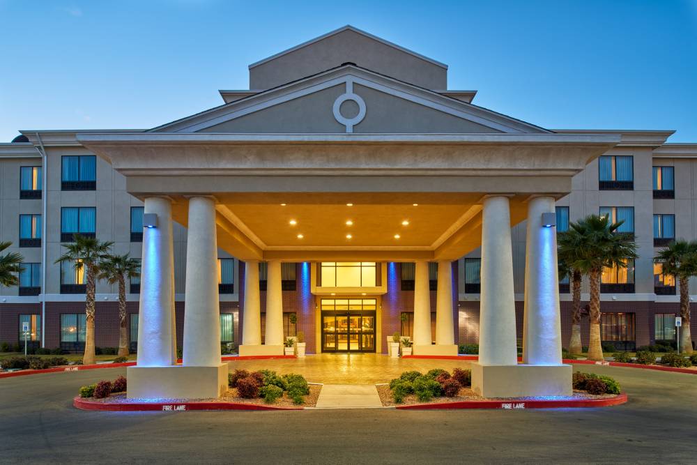Holiday Inn Exp Stes Airport