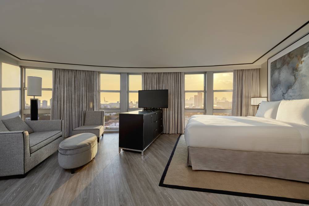 Loews Miami Beach Hotel