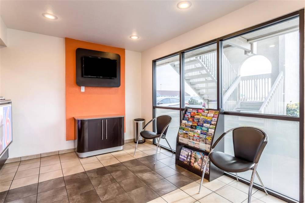 Motel 6 El Paso East 2