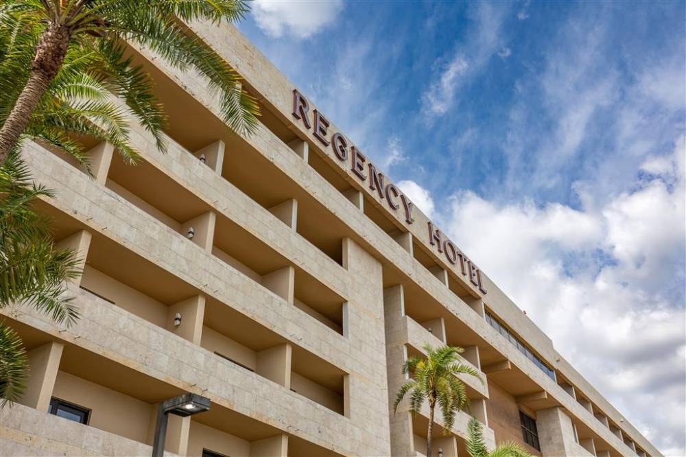 Regency Miami Airport By Sonesta