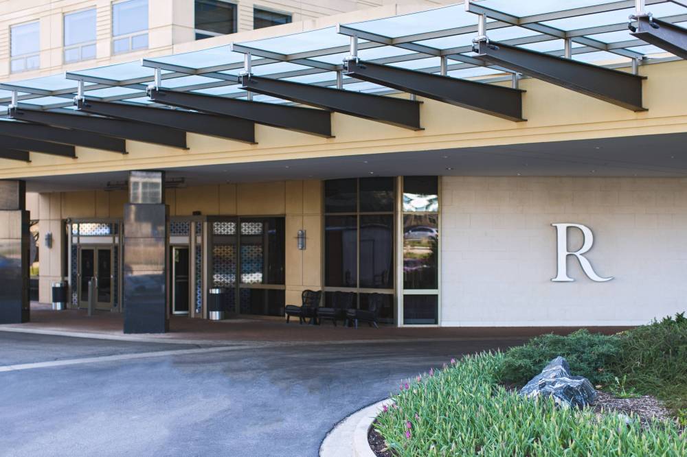 Renaissance Chicago Ohare Suites Hotel