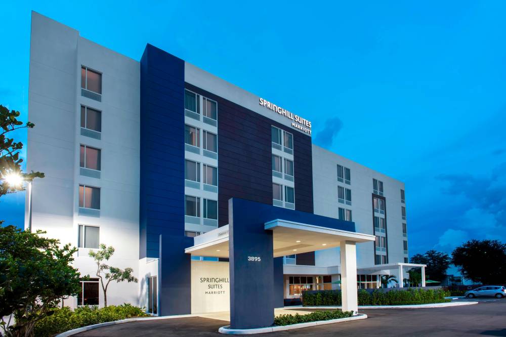 Springhill Suites By Marriott Miami Doral