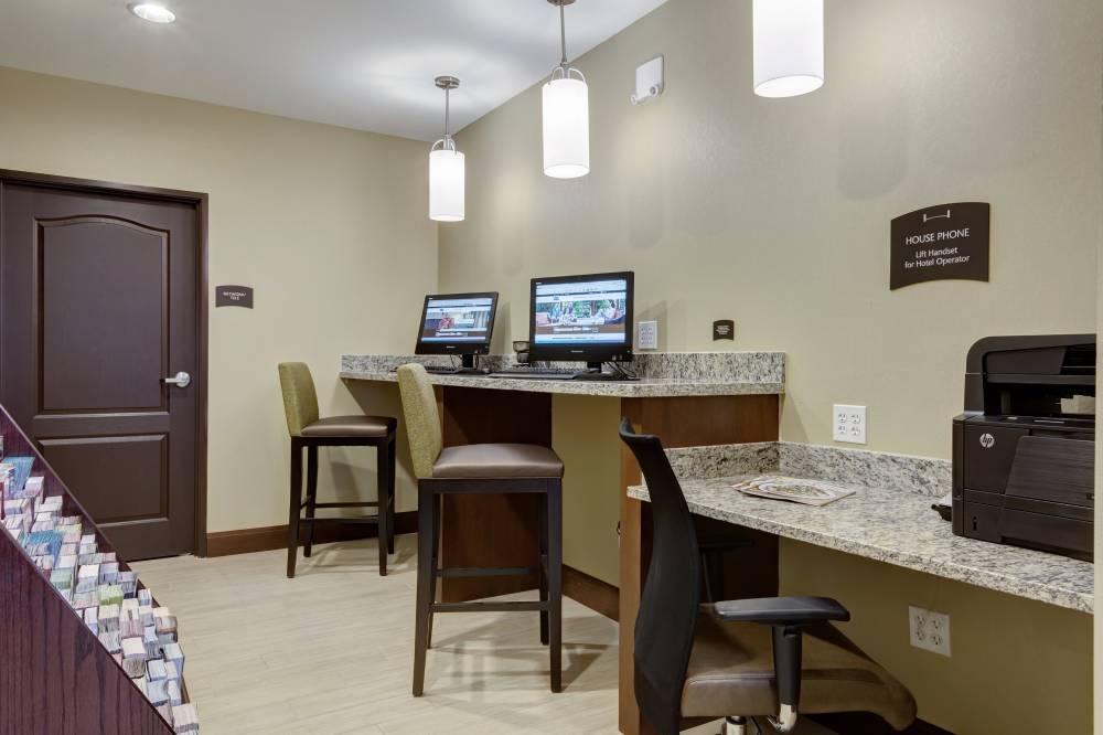 Staybridge Stes Westport 3
