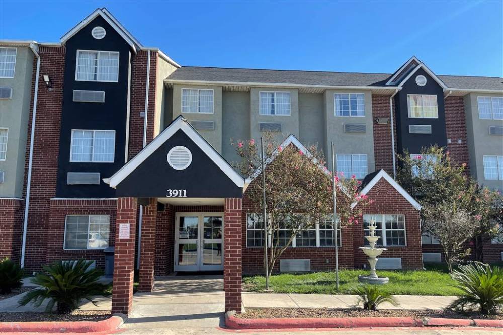 Super 8 By Wyndham San Antonio Downtown Ne