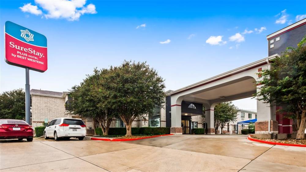 Surestay Plus Hotel By Best Western San Antonio North 281 N