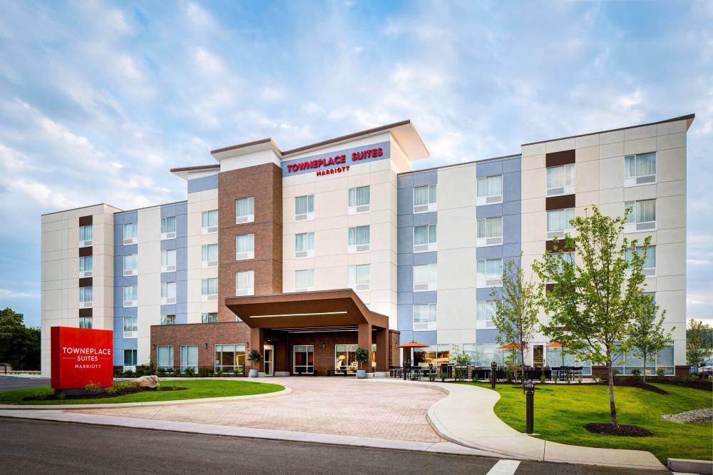 Towneplace Suites By Marriott Grand Rapids Airport Southeast